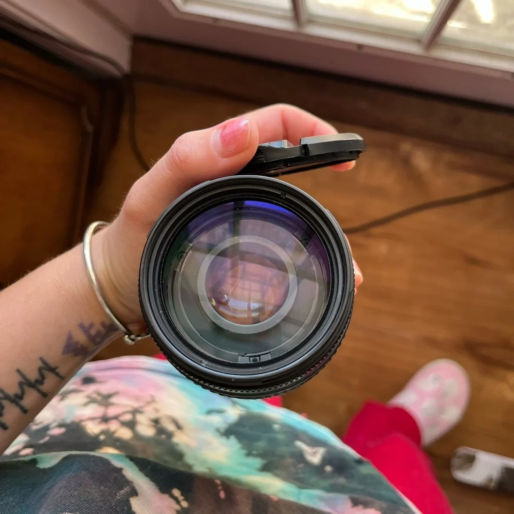 Nikon lens